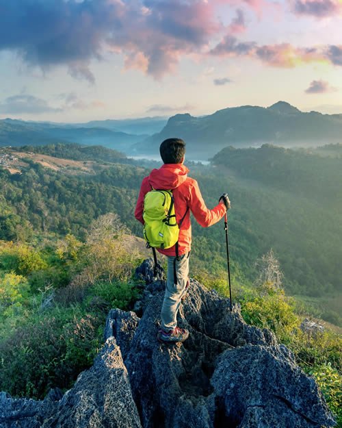 A peaceful travel moment in the mountains